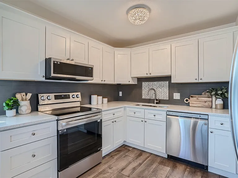 6800 E Tennessee Ave #613 — Photo 1