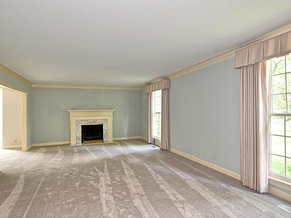 4th image of 4007 Fairfax Rd
