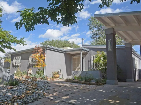 7905 Florence Pl NE, Albuquerque, NM 87109