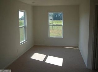 359 Kendall Dr, Winston Salem, NC 27107