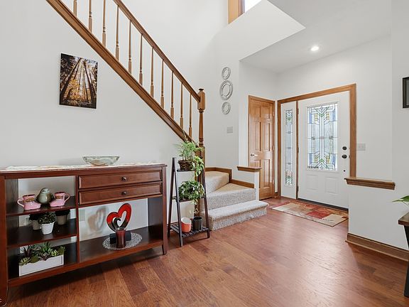 5th image of 358 Bailey Cir
