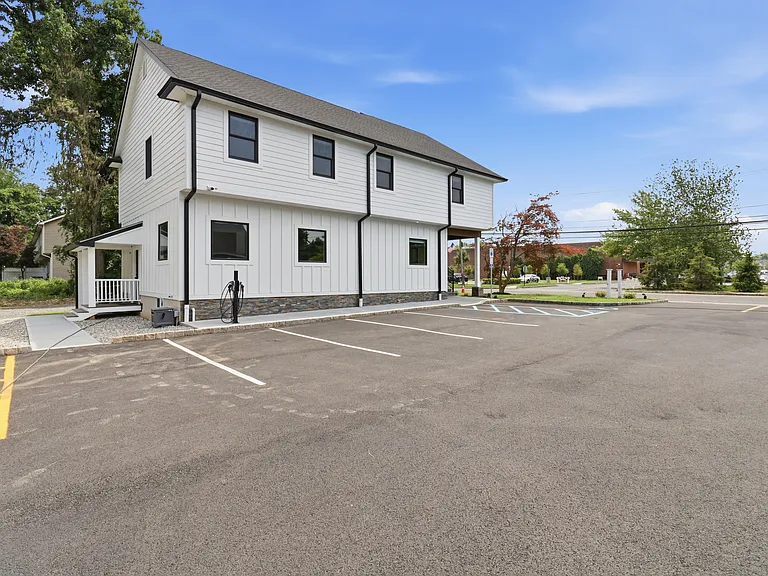 134 Snyder Ave #A — Photo 13