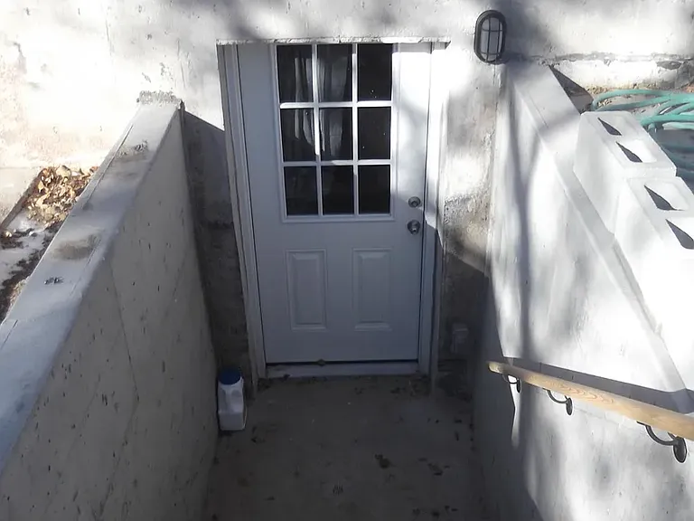 5205 Saddle Dr — Photo 3