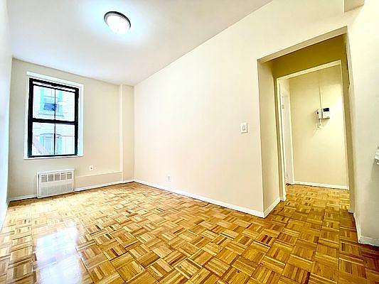 2nd image of 509 E 78th St APT 5B