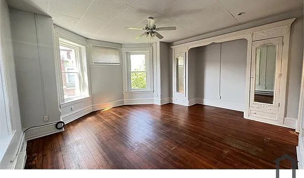 1 bed, $1,300 — Photo 2