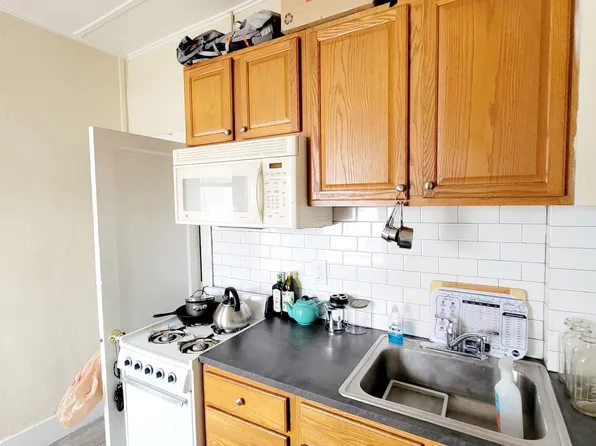 327 3rd Ave #4, Longmont, CO 80501