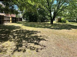 401 Gilbert Rd, Irving, TX 75061