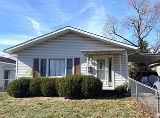 2545 Burton Dr, Springfield, IL 62703