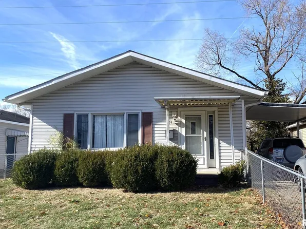 2545 Burton Dr, Springfield, IL 62703