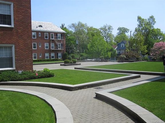 3rd image of 1815 Palmer Ave