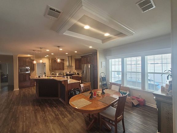 4th image of 5973 Bull Dolphin Ln