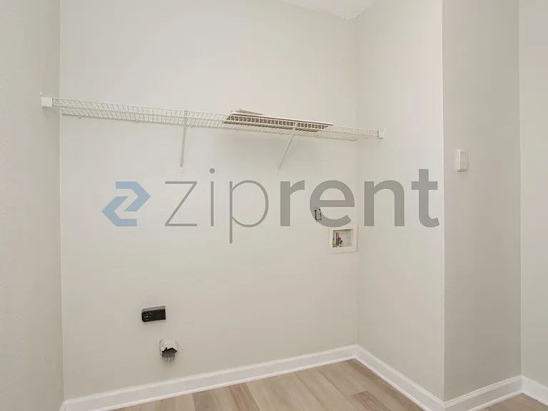 76195 Deerwood Dr — Photo 18