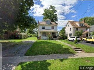 1277 Hall Ave #2, Sharon, PA