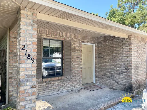 2189 Jeannie St Photo 1