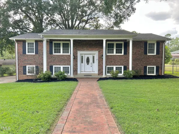 1707 Wedgewood Dr, Graham, NC 27253