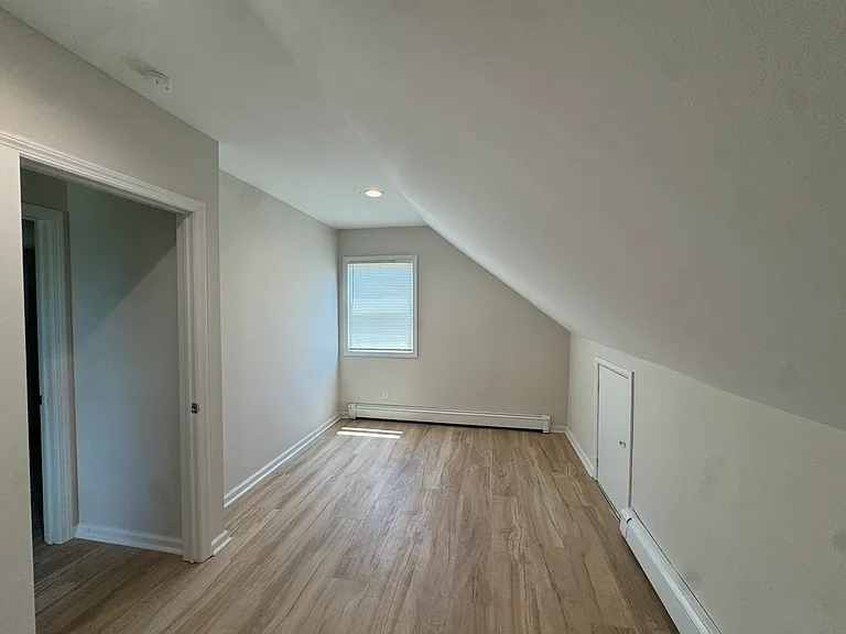 37 Bergen Pl — Photo 13