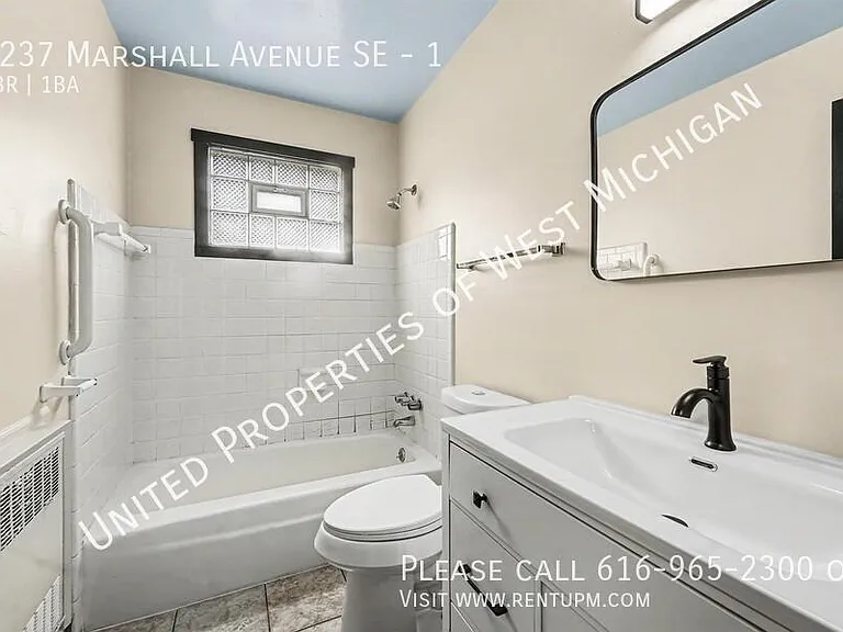 3237 Marshall Ave SE #1 — Photo 10
