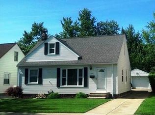 12617 Maple Leaf Dr, Garfield Heights, OH 44125