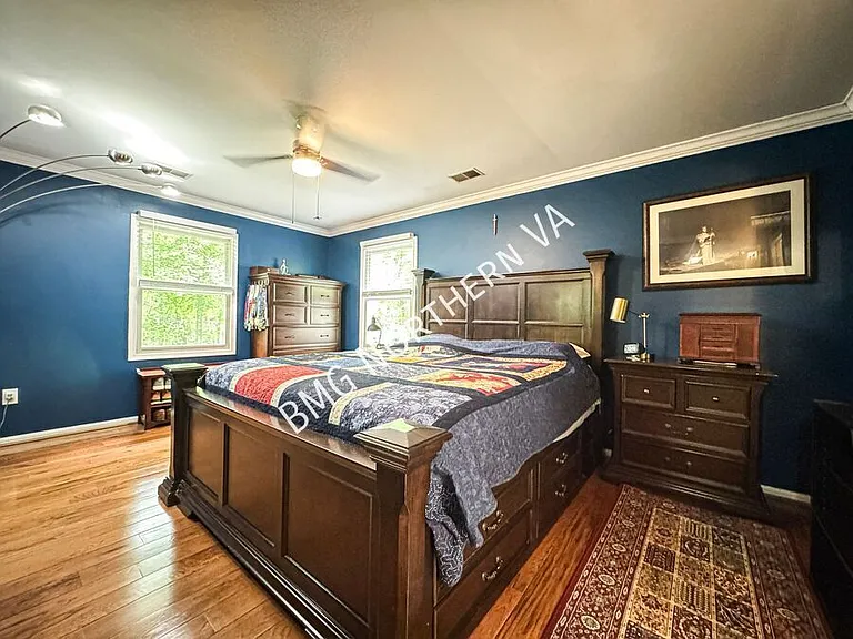 4800 Occoquan Overlook — Photo 20