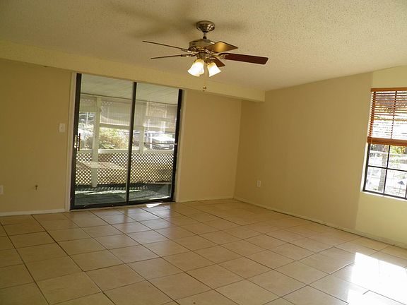 3rd image of 3527 Tarpon Dr