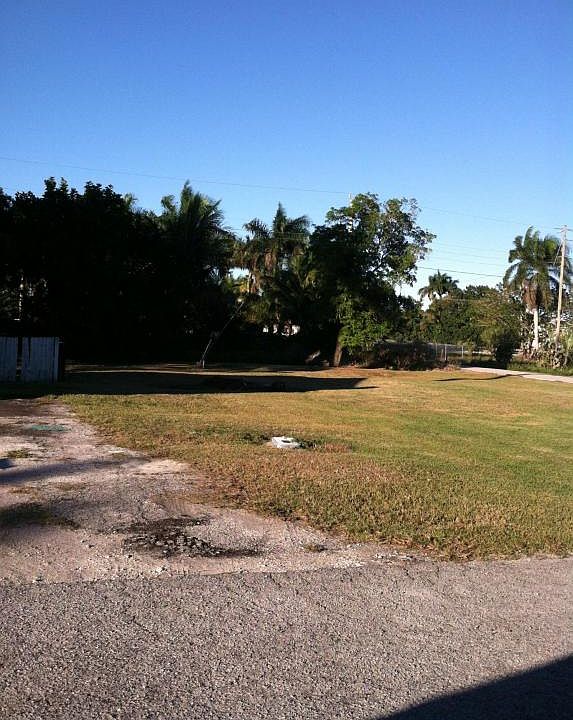 1st image of 1701 Palm St