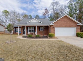 214 McVey Trl, Centerville, GA 31028
