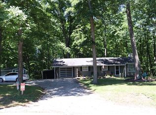 6427 W Sarah Myers Dr, West Terre Haute, IN 47885