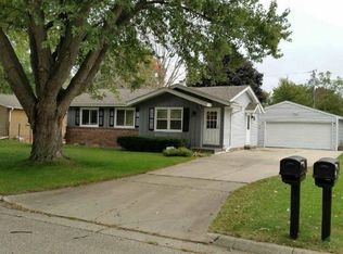 1014 Tripoli Rd, Janesville, WI 53545