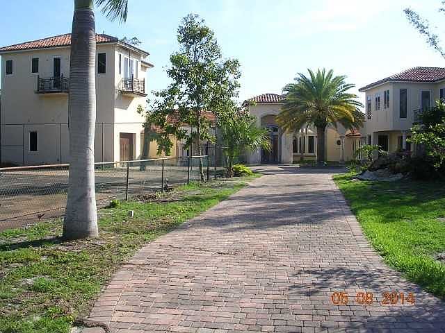 1st image of 1931 SE Saint Lucie Blvd