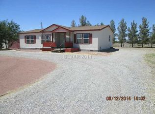 920 W Vondell Dr, Pahrump, NV 89048