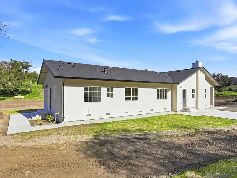 112 Dunbarton Rd — Photo 26