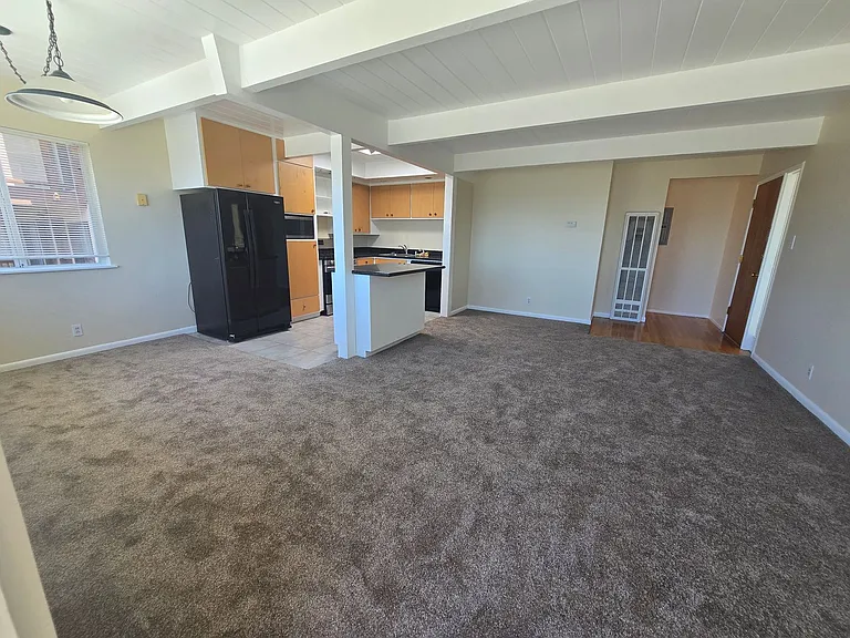 421 Golden Gate Ave — Photo 2