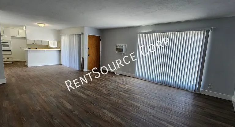 850 N Redding Way #C — Photo 5