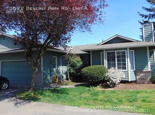 13522 Beverly Park Rd #A, Mukilteo, WA 98275
