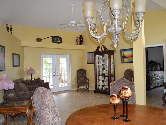 3rd image of 2327 NW 35th Pl