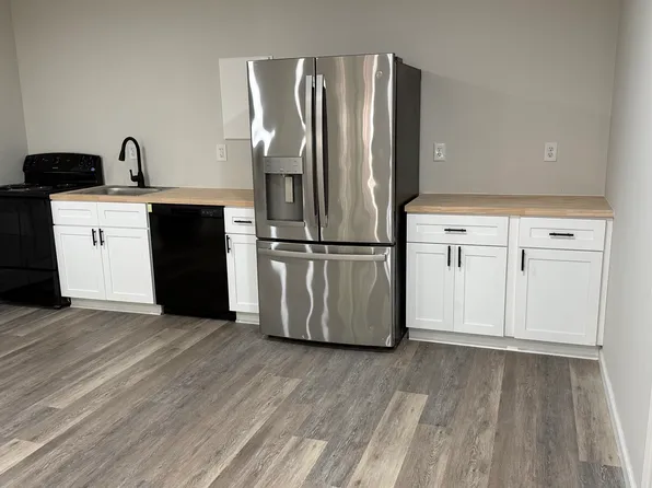 4615 Masonboro Loop Rd #A, Wilmington, NC 28409