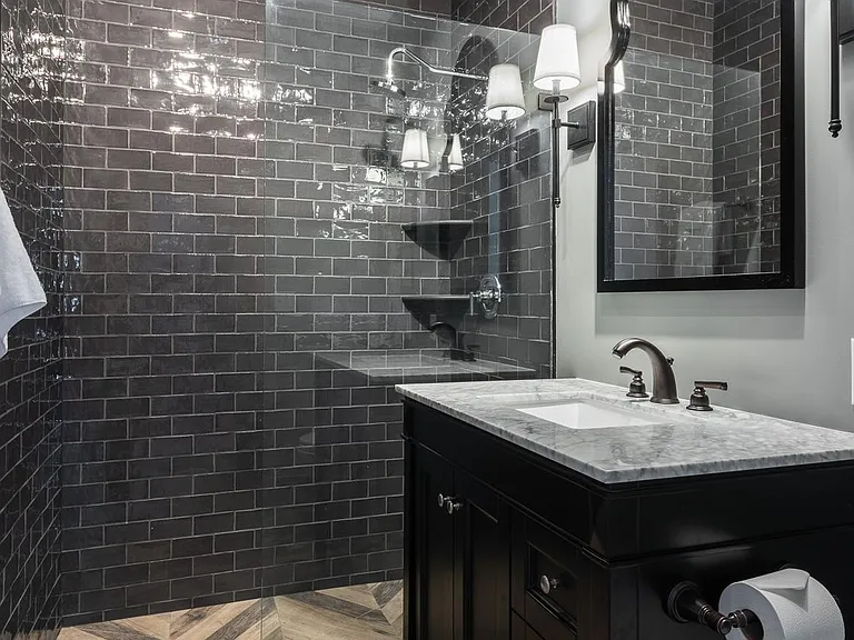 915 Belmont Ave #2 — Photo 7