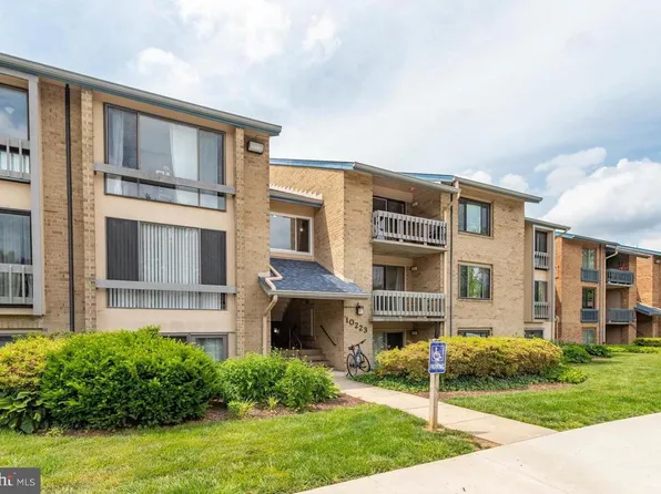 10223 Valentino Dr APT 7323, Oakton, VA 22124