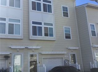 181 White Sands Way, Far Rockaway, NY 11692