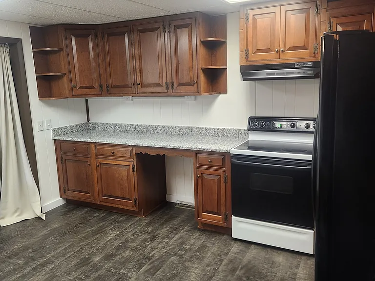 317 E Weidman St — Photo 15
