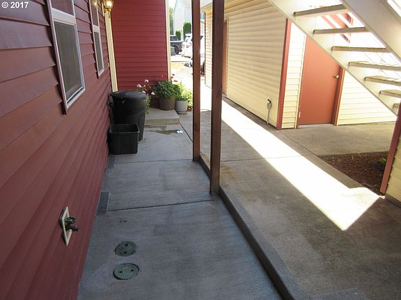 4th image of 4000 NE 109th Ave Unit 145M