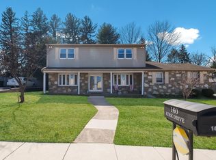 160 Kirk Dr, Huntingdon Valley, PA 19006