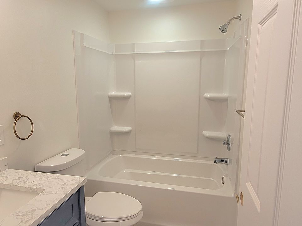 2nd image of 3489 Halpern St