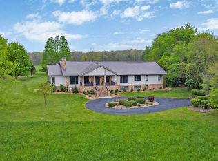 895 Parnell Rd, Crossville, TN 38572