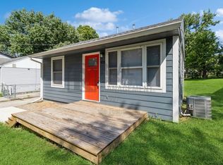 925 Hackley Ave, Des Moines, IA 50315