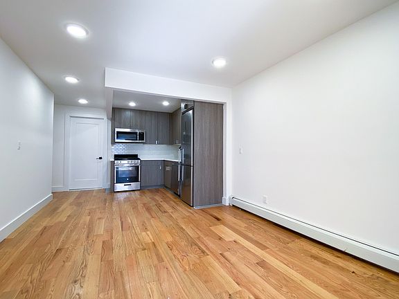 5th image of 1613 Church Ave #1A