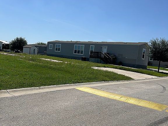 2nd image of 7151 Woodlake Pkwy Lot 216