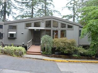 281 Sunset Dr, Eugene, OR 97403