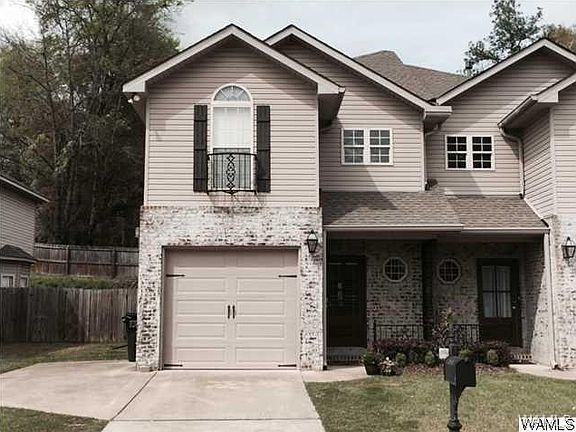 2nd image of 1806 Saint Charles Way