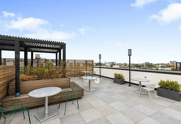 Rented by Dalan Rentals | media 9